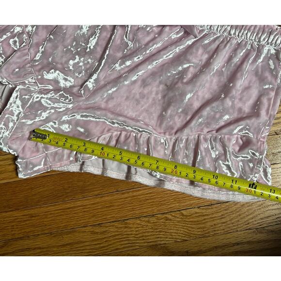 Victoria's Secret Women's Shiny Pink Pajama Set Large L Bottom Medium M Top - Picture 4 of 7